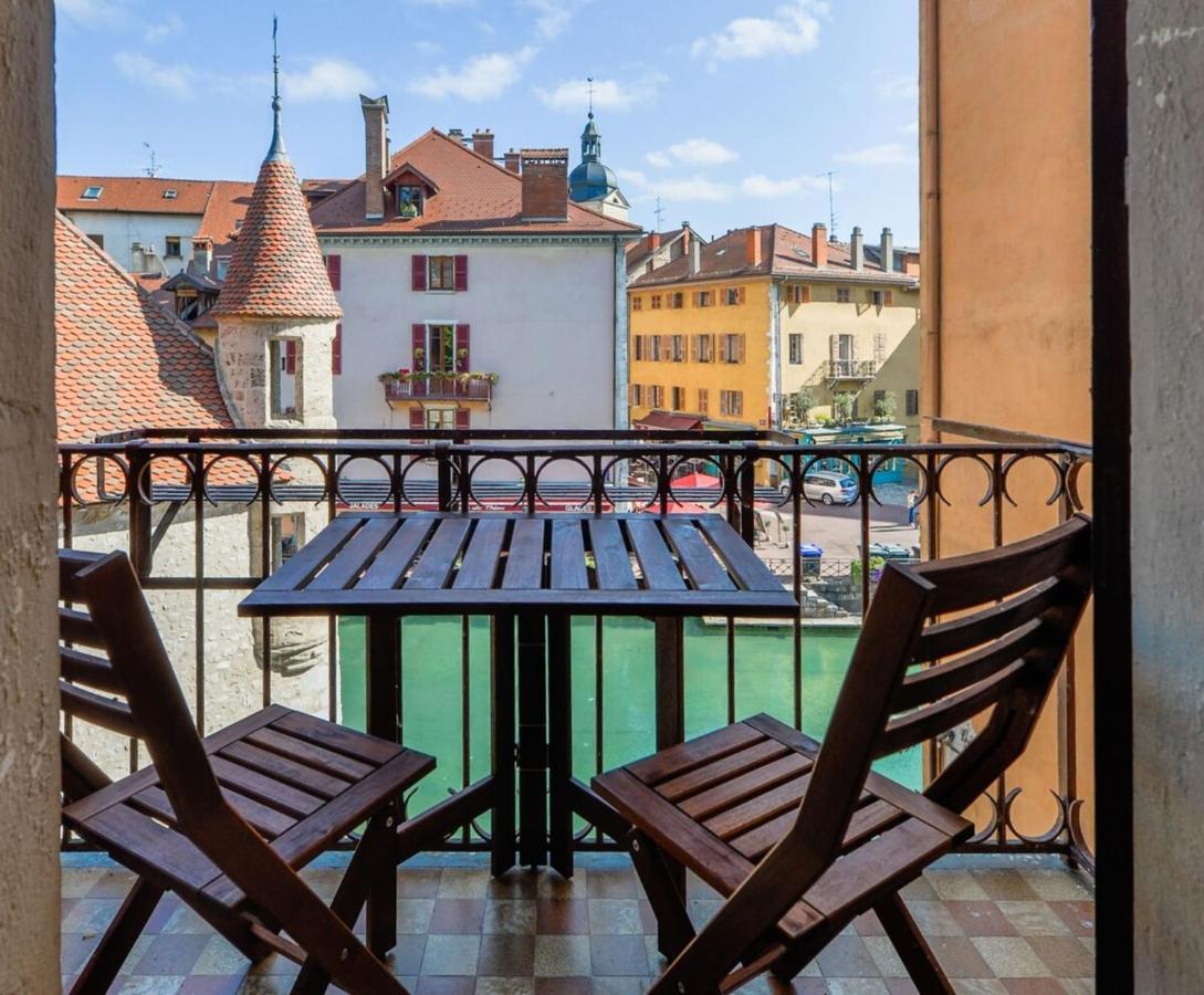 3-Star Rated Apartment In The Heart Of The Old Town With A View 阿讷西 外观 照片