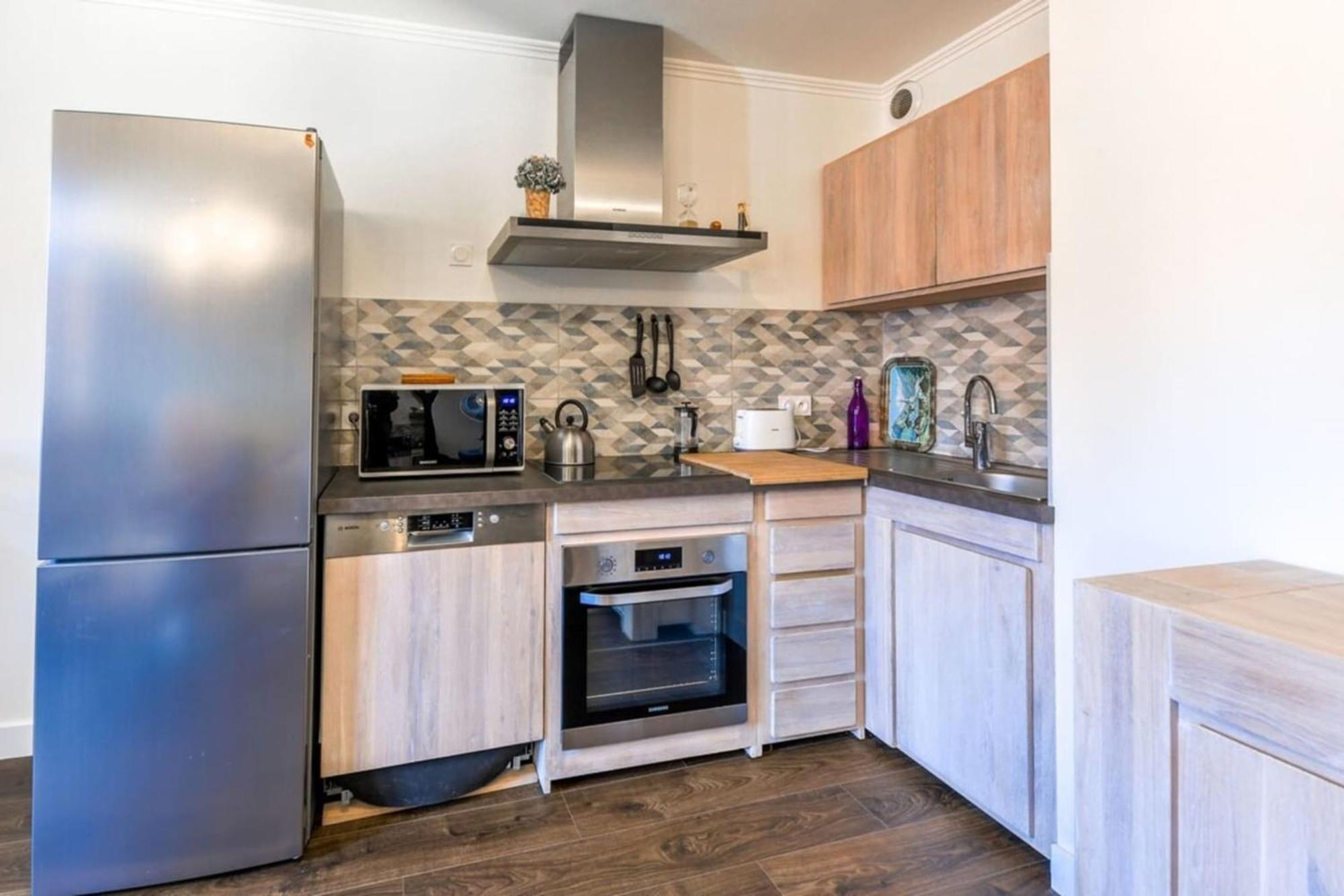 3-Star Rated Apartment In The Heart Of The Old Town With A View 阿讷西 外观 照片